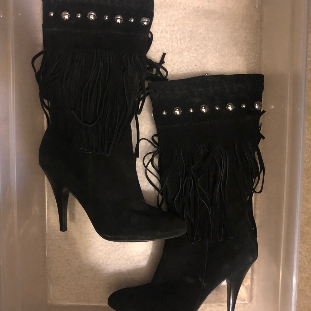 Guess suede fringe boots